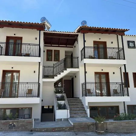 Thasosgoldenstay Family Apartament